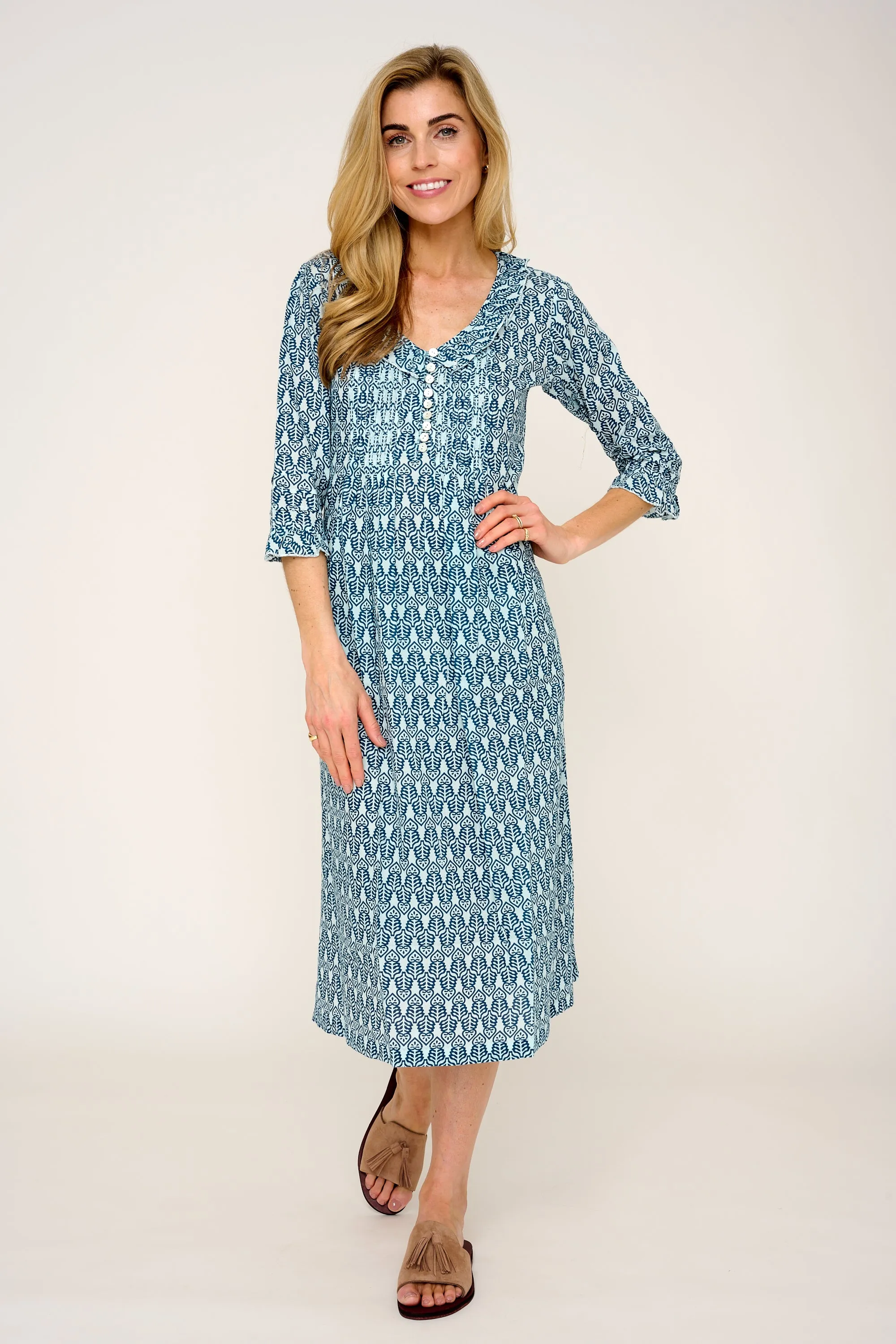 Cotton Karen 3/4 Sleeve Day Dress in Fresh Navy & White