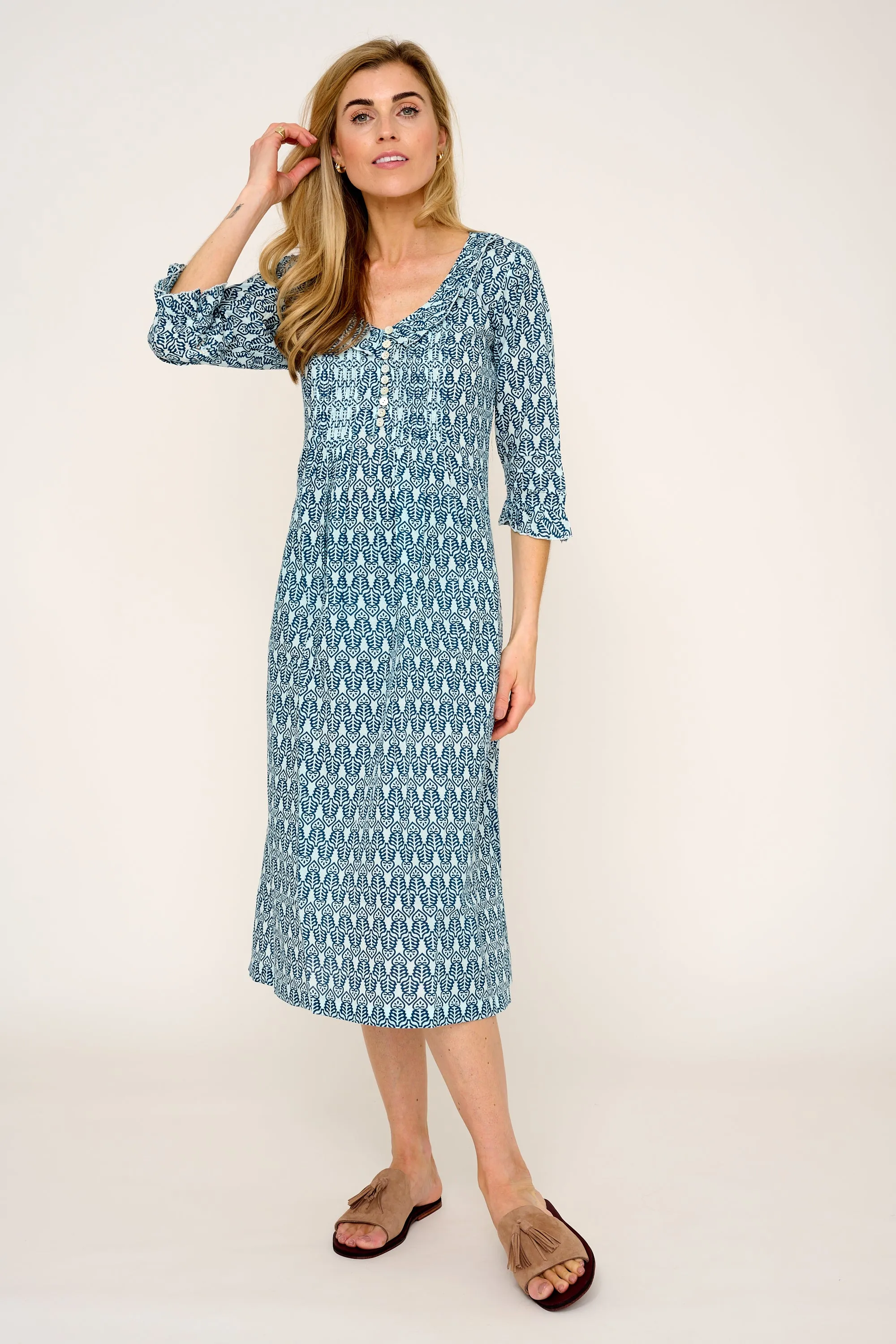 Cotton Karen 3/4 Sleeve Day Dress in Fresh Navy & White