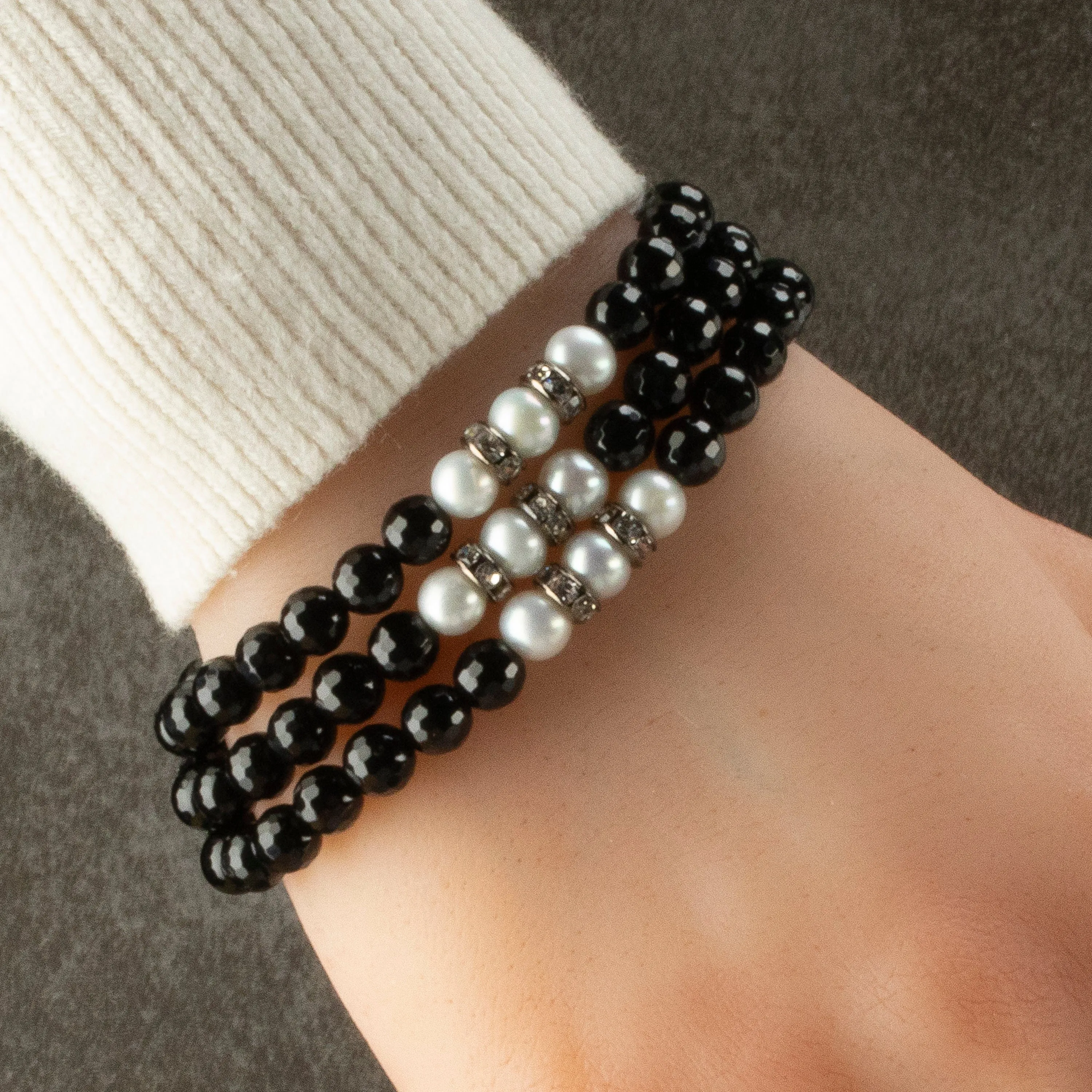 Faceted Black Agate 6mm Beads with Pearl & Silver Accent Beads Triple Wrap Elastic Gemstone Bracelet