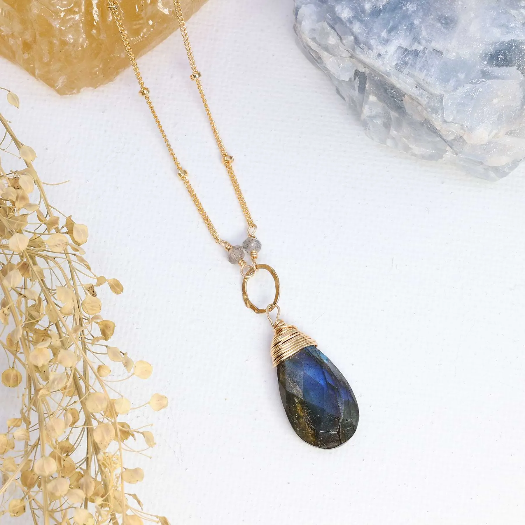 Helsinki - Teardrop Labradorite Gold Necklace