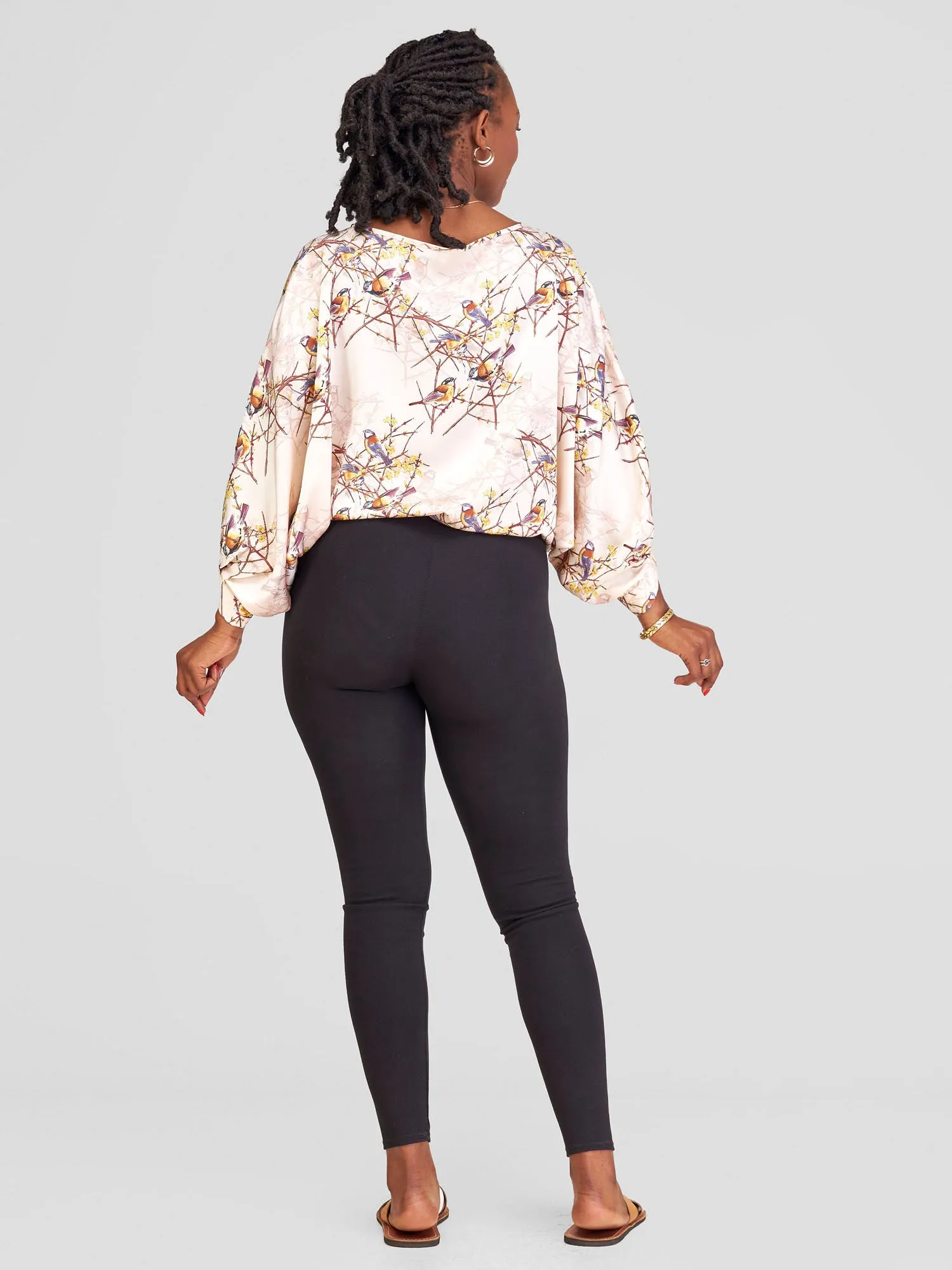 Vivo Sawari Crossed Cuff Batwing Top - Cream Bird Print